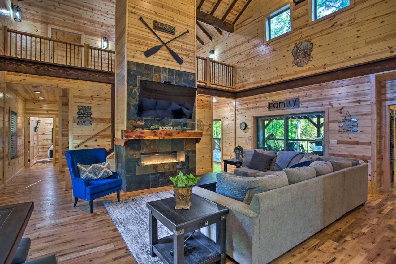 Luxe Broken Bow Cabin Game Room, Fire Pit And Deck! Esterno foto